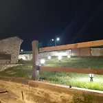 As Veneiras Casa * A Pontenova